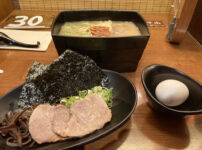 マンハッタンの「一蘭」で2000円の豚骨ラーメンを食す【レビュー】