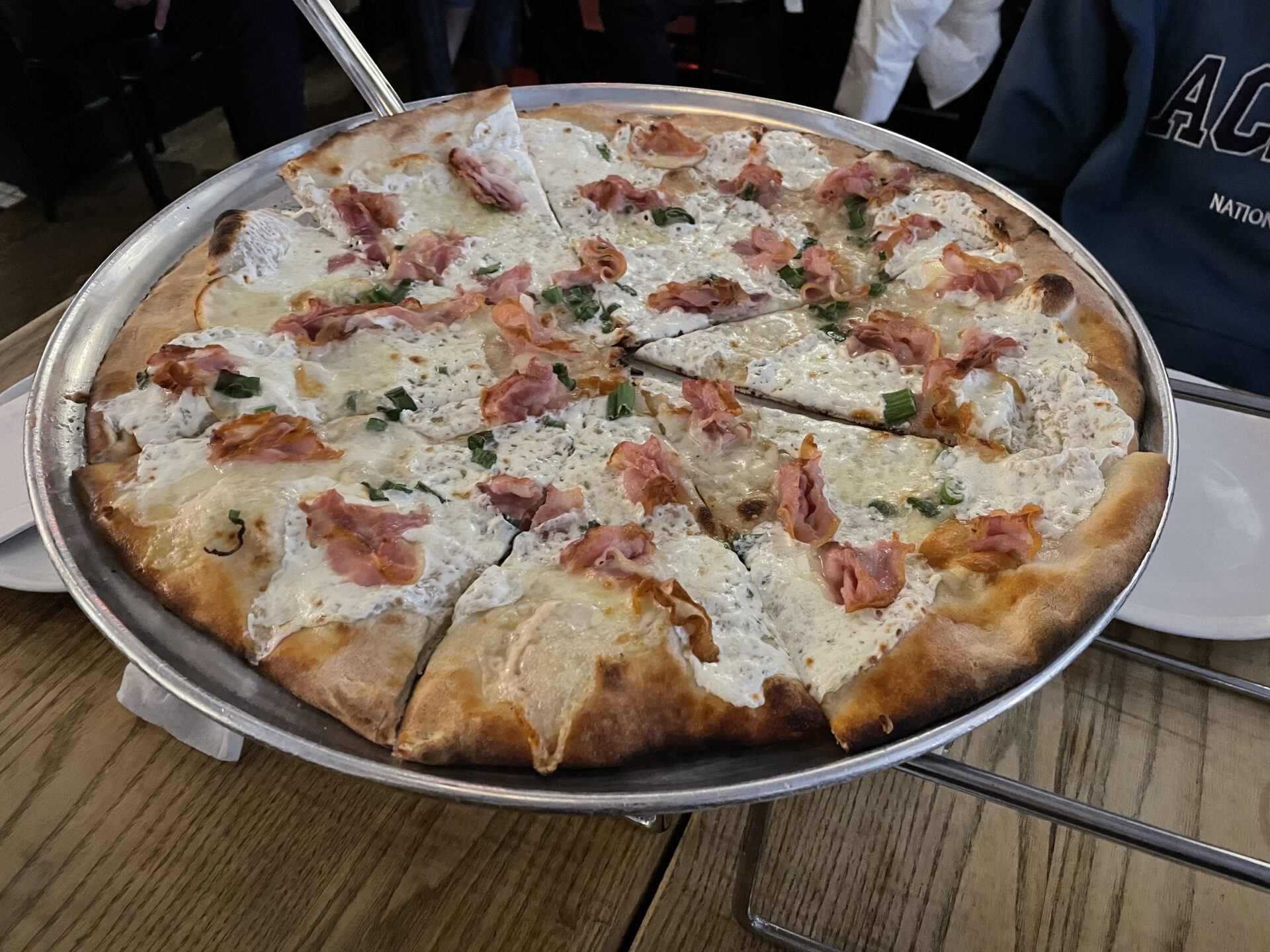 ブルックリンの大人気ピザ「ジュリアナズ(Juliana's Pizza)」が美味しい！